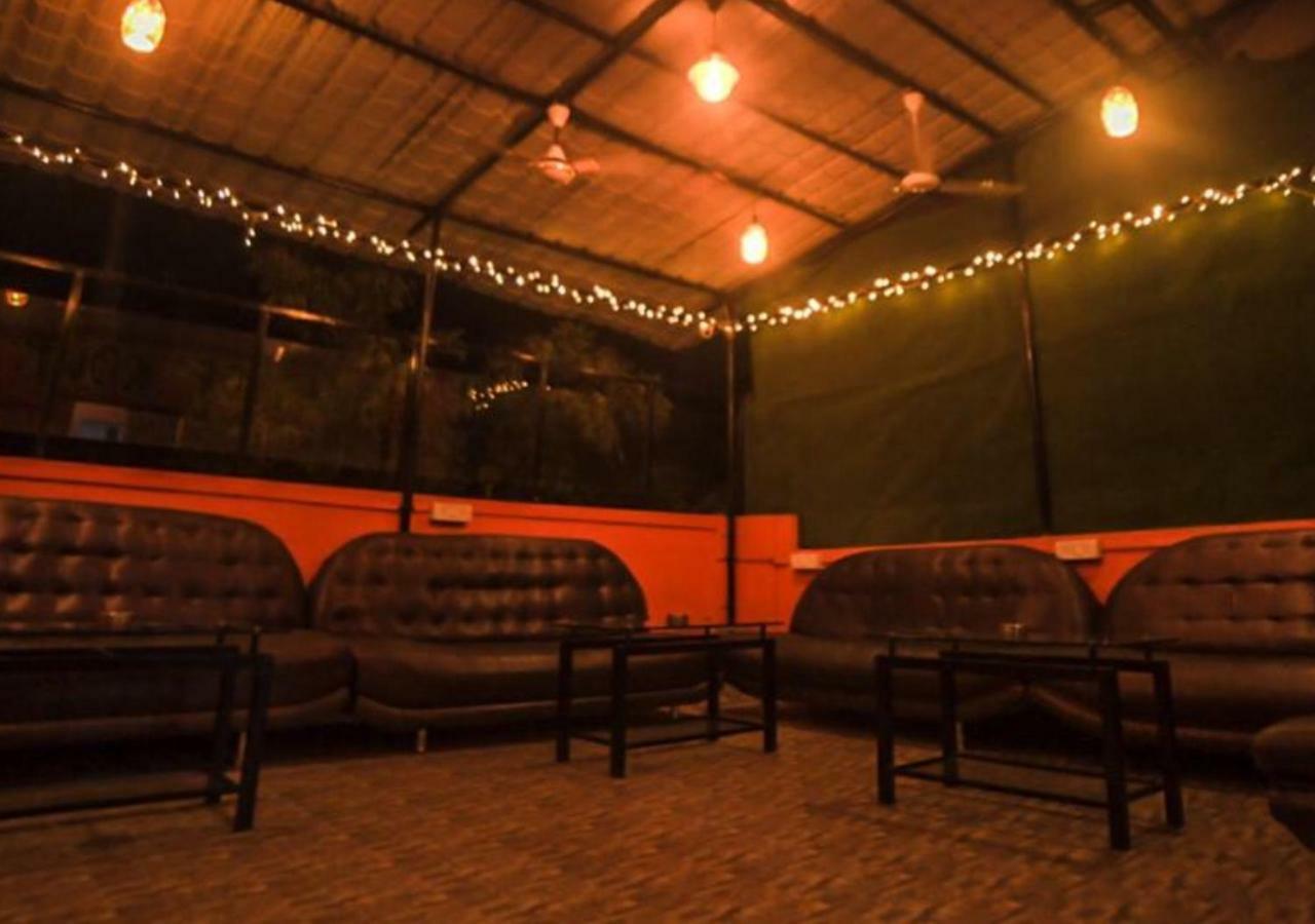 Happinest - The Backpacker'S Hostel Mumbai Exterior photo
