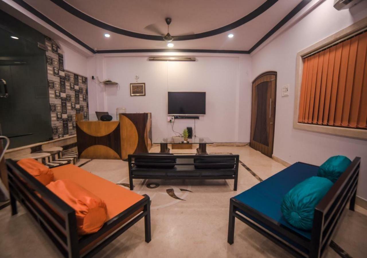 Happinest - The Backpacker'S Hostel Mumbai Exterior photo