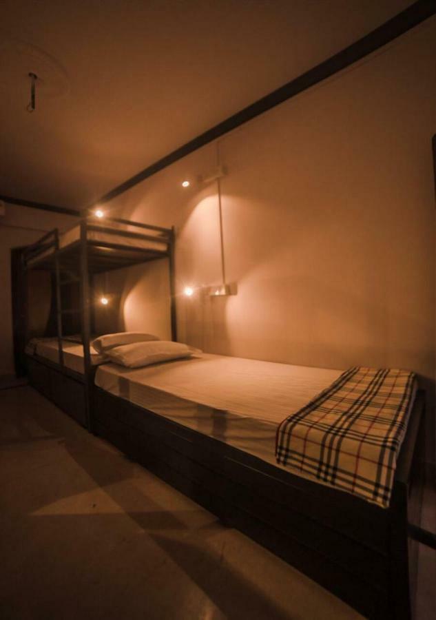 Happinest - The Backpacker'S Hostel Mumbai Room photo